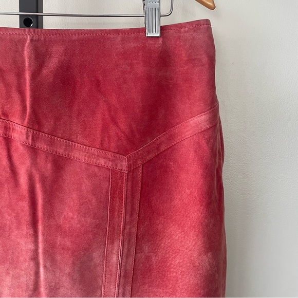 Danier Leather Pink 100% Suede Leather Midi Skirt Size 12 - Picture 2 of 8